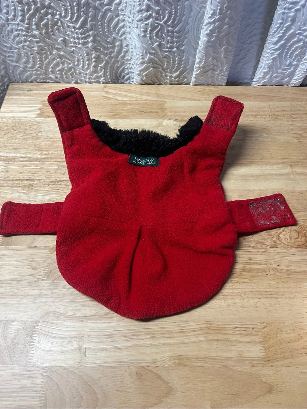 Kensington Kennel Club cozy red